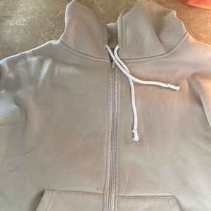 Women’s long sleeve zip up jacket